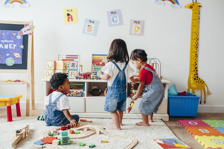 eveil creche monteux twlh