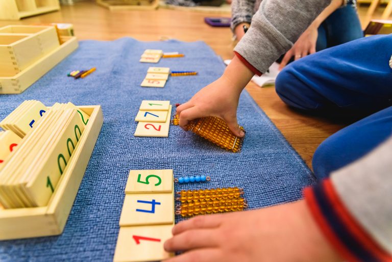 pedagogie montessori monteux creche
